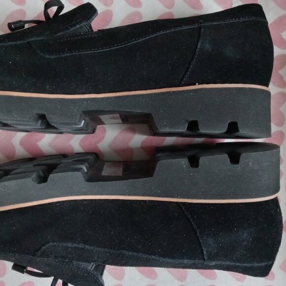 Vionic Finley  Black Suede Tassel Loafers Size 11 - Picture 3 of 3